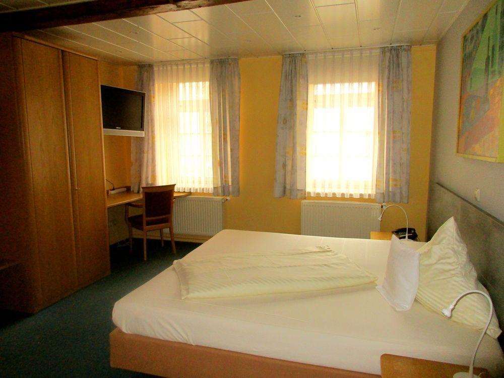 Hotel Restaurant Zehntscheune Sinsheim Kültér fotó
